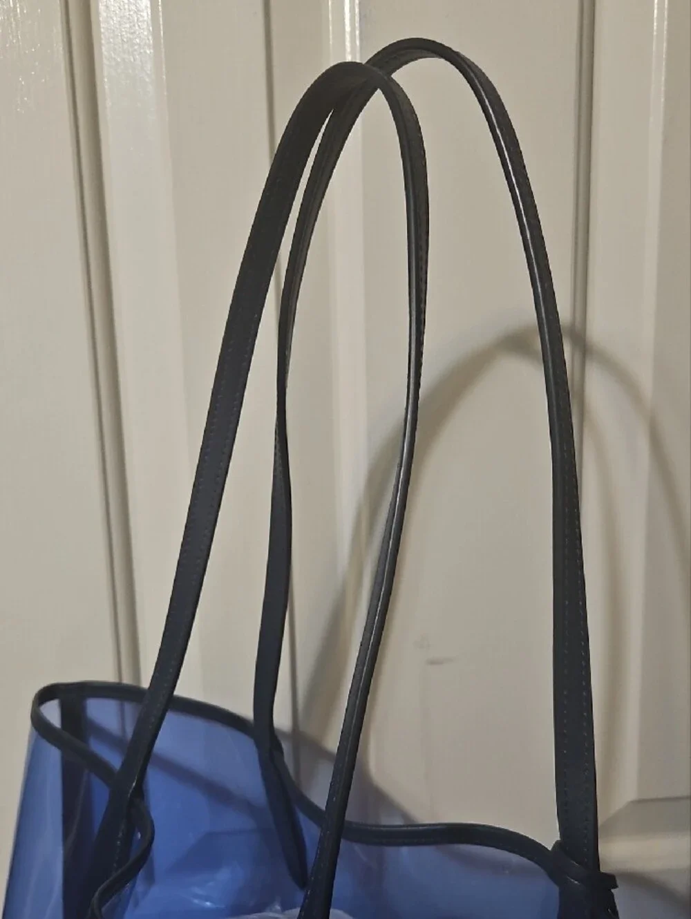 Kate Spade EUC Clear PVC Tote with Navy Blue Trim and Red Balloon Charm